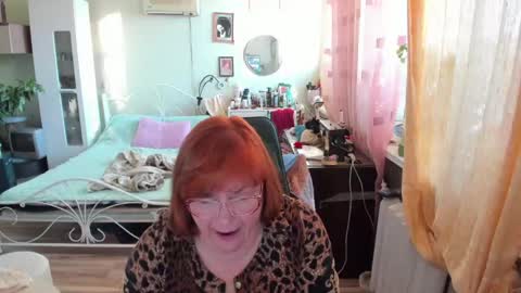 Flowerlower online show from May 16, 5:00 pm