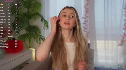 Adeline online show from March 10, 11:34 am