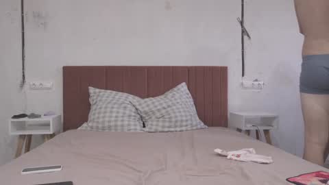 Snapshot of fluffy_hat chatting on December 16, 5:27 am Fluffy and Krut online show from December 16, 5:27 am