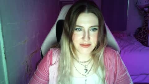 Flux online show from October 15, 1:01 pm