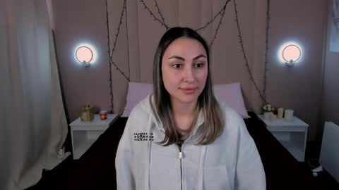 fly_ari online show from May 14, 8:56 am
