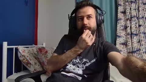 Snapshot of flydirty chatting on October 8, 10:10 am FlyDirty online show from October 8, 10:10 am