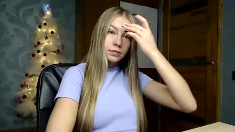 Molli  Ready for any play with you. Hottest show in pvt  Help a student earn big tokens  online show from January 18, 1:52 am