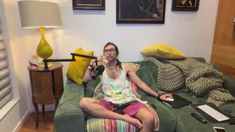 Chris online show from January 17, 11:08 am