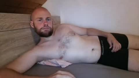 Martin Grob online show from June 28, 9:33 pm
