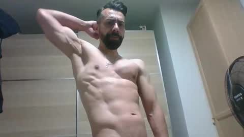 fonsi924 online show from November 5, 10:45 pm