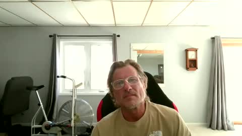 foodforcatfists online show from February 12, 8:34 pm