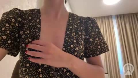 forbiddennvelvet online show from July 3, 5:18 pm