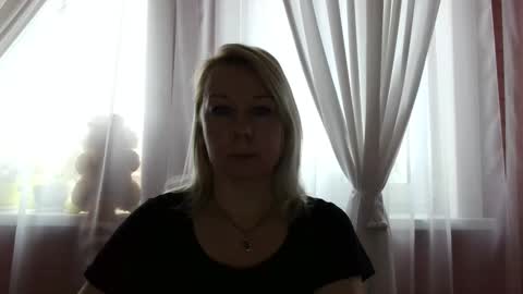 forever_smilex online show from March 10, 6:05 am