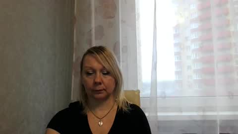 forever_smilex online show from January 28, 9:19 am