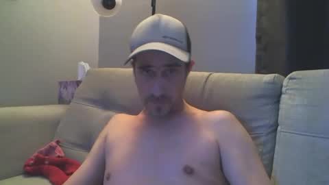 fouraide42 online show from February 11, 9:56 pm