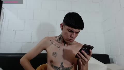 foxbadboy online show from May 30, 12:20 am