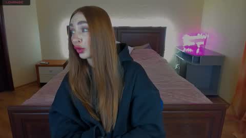 Lisa online show from March 3, 3:19 pm