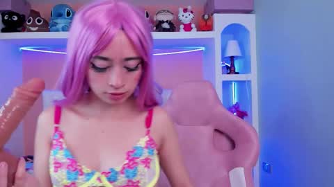 Loren online show from March 12, 11:14 am