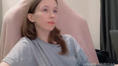 fran_bow online show from January 6, 3:09 am