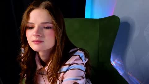 Marybrown eye Katy gray eye online show from April 3, 6:20 am