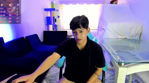 Snapshot of franco_rizzo01 chatting on September 24, 7:53 pm frank online show from September 24, 7:53 pm
