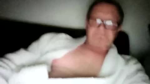 Wolfi online show from April 2, 4:36 pm