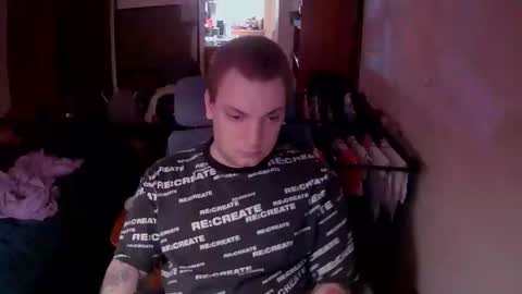 Snapshot of freak_azoid chatting on October 13, 9:00 am freak_azoid online show from October 13, 9:00 am