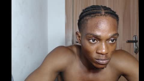 freakyslut30 online show from March 6, 12:21 am