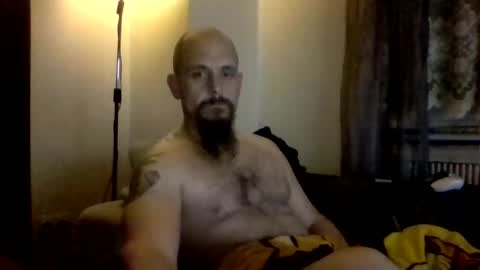 frecherkerl88007 online show from April 28, 4:28 am