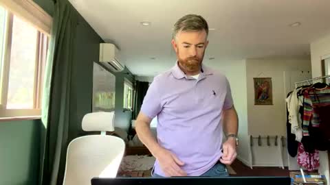 Freddy online show from June 9, 10:42 pm