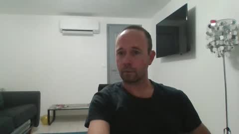 fredodu41 online show from October 29, 4:42 pm