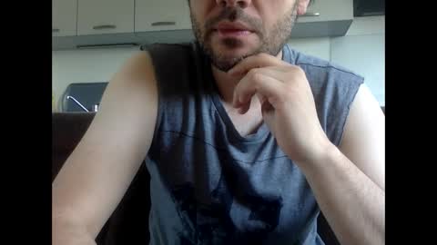 frenchy_from_paris online show from May 2, 9:15 am