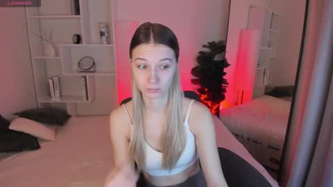 Laura online show from March 24, 5:57 am