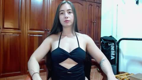 freyanatural online show from November 12, 10:56 pm