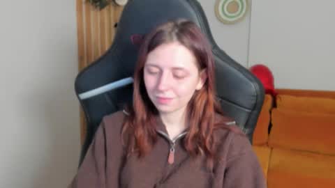 FreyaVey online show from February 16, 5:38 am