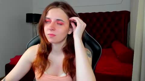 FreyaVeys online show from July 5, 5:03 am