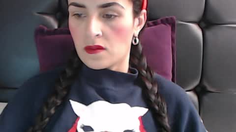  Frida   online show from December 13, 5:32 pm