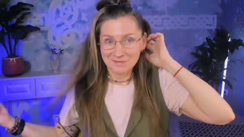 Frida Tander online show from February 7, 2:37 pm