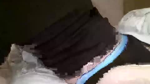 friendly_frank_18 online show from March 14, 12:03 am