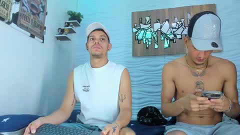 Adam y pitter online show from October 5, 2:13 pm