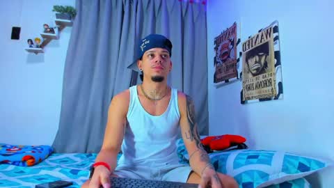 Adam y pitter online show from July 13, 1:04 pm