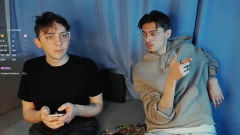 fring366 online show from January 17, 8:22 pm