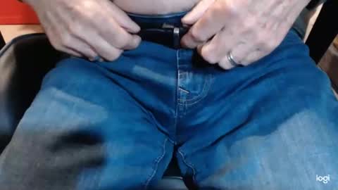 Snapshot of friskyfingers48 chatting on December 17, 4:53 pm Free Cum Show online show from December 17, 4:53 pm