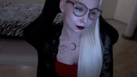 Lilith online show from May 22, 6:36 pm