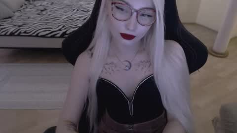 Lilith online show from July 26, 2:14 pm
