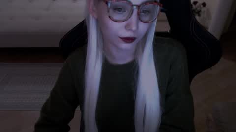 Lilith online show from March 11, 9:07 pm