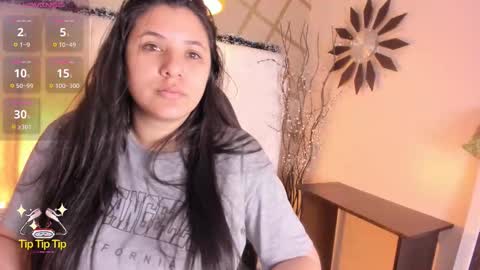 frreeya online show from January 12, 2:13 pm