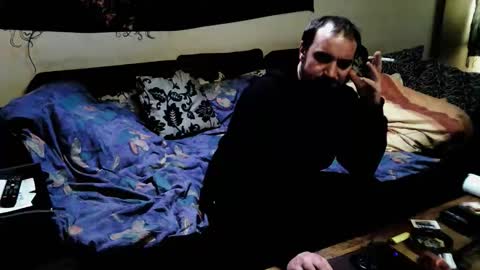 Patre30 online show from February 1, 6:10 am