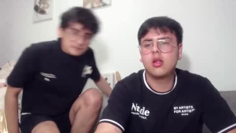 uwu online show from November 14, 2:03 am