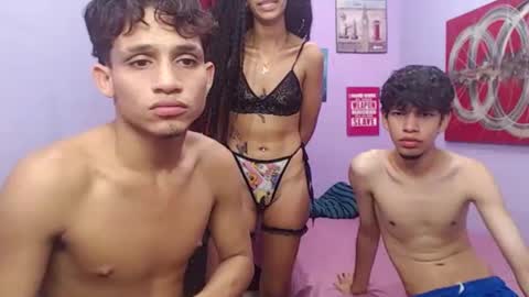 emma  sander and paulo we  like suck deep and fuck hard we like shows fetish and 69 double penetration no have limits online show from May 6, 9:43 pm