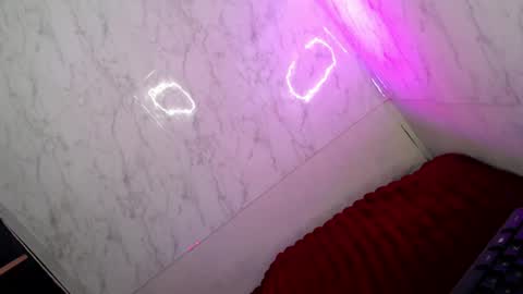 sweetyJENNY online show from August 3, 1:50 pm