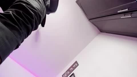 SERGIO THE SEX LAWYER online show from September 30, 3:39 am