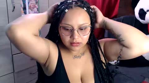 Mia and Gary  online show from March 16, 3:20 am