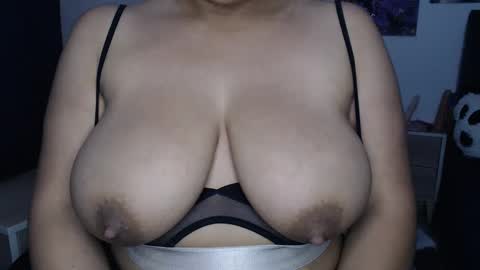 Mia and Gary  online show from September 27, 3:59 am